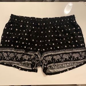 2/$20 💚 Old Navy soft shorts